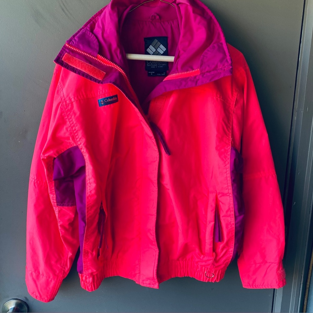 Columbia Women's  Spring jacket Size: Small